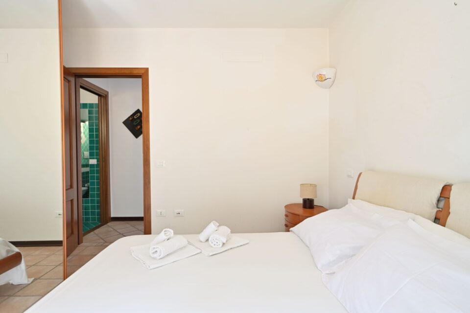 Ginepro Blu, apartamento en Lu Bagnu fresco y con vistas - Imagen 3