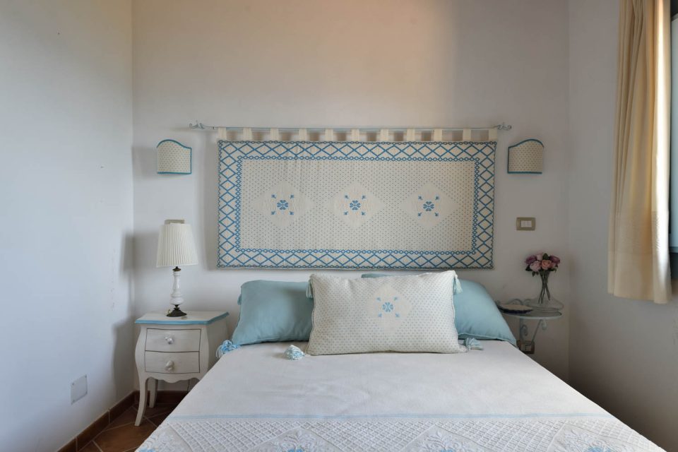 A Mariucella, pequeña y única villa en Castelsardo con vista al mar - Imagen 19