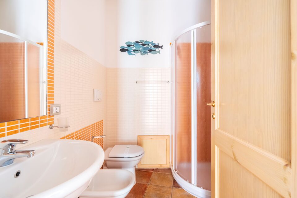 Bello Olivastro, pequeño apartamento en Lu Bagnu con terraza al mar - Imagen 14