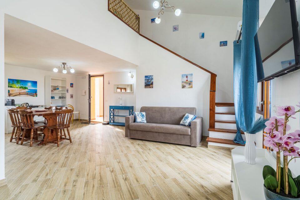 Basilicum, exclusiva casa en Lu Bagnu con piscina - Imagen 2