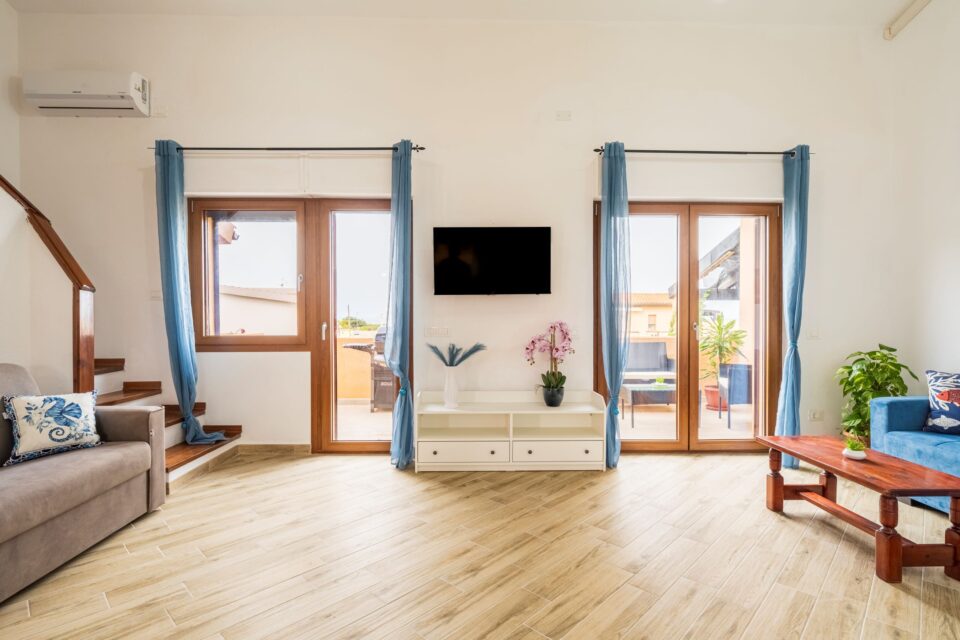 Basilicum, exclusiva casa en Lu Bagnu con piscina - Imagen 4