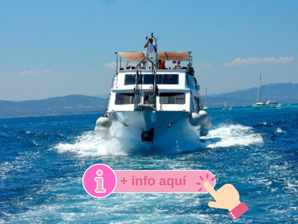TOUR O MAXITOUR EN BARCO POR EL ARCHIPIELAGO DE LA MADDALENA