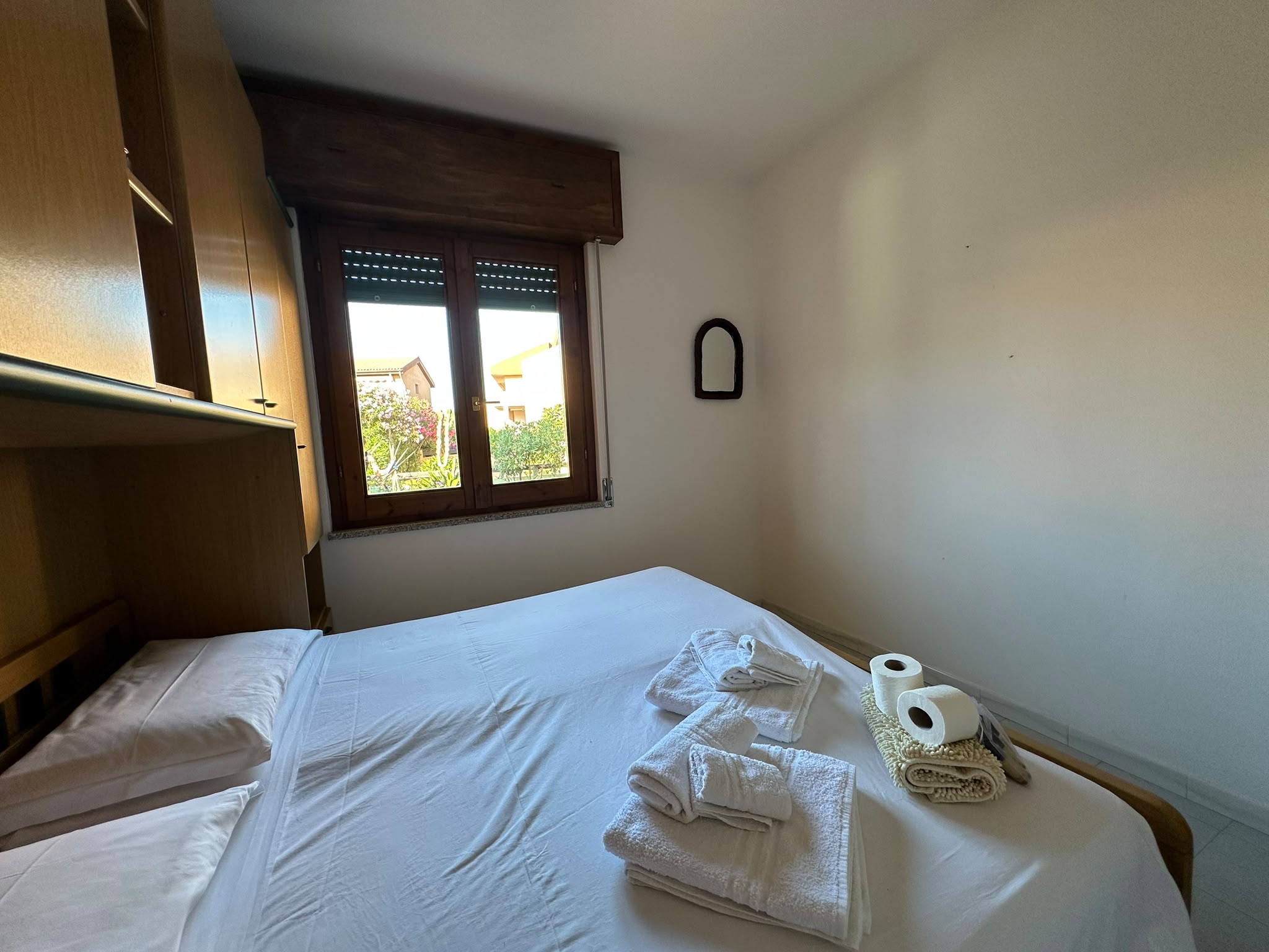 Ginepro Blu, apartamento en Lu Bagnu a 50 metros de la playa - Imagen 10