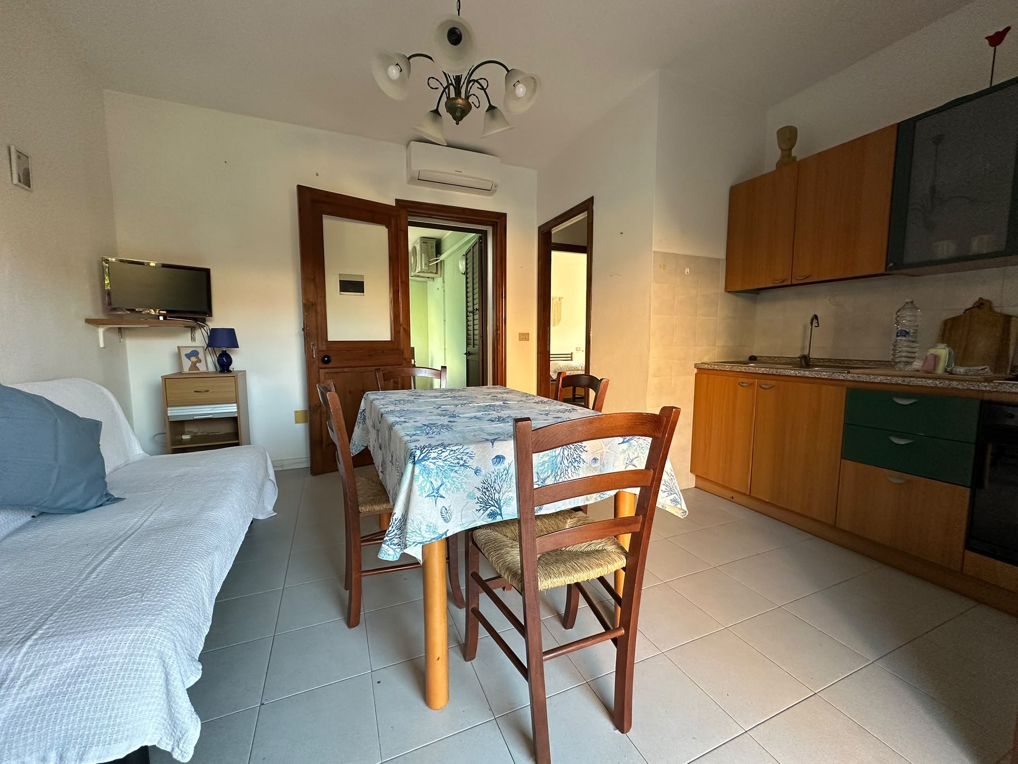 Ginepro Blu, apartamento en Lu Bagnu a 50 metros de la playa - Imagen 11